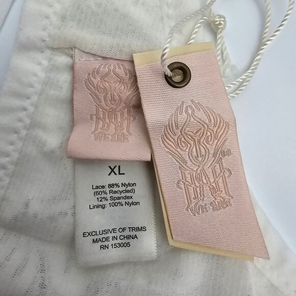 Free People We Are HAH Womans size XL Don't Cross Me Halter Bralette White NEW - Picture 5 of 8